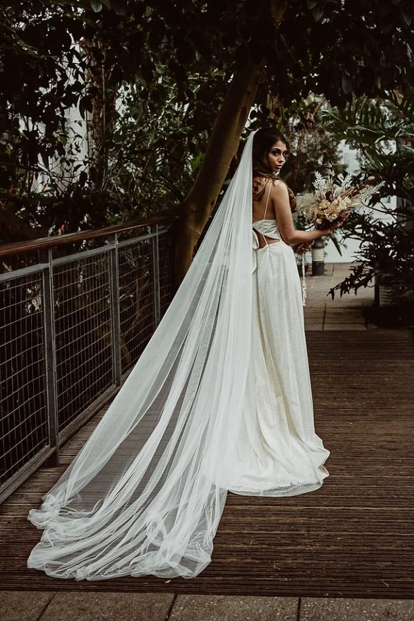 BELLE | SOFT TULLE PLAIN VEIL - Image 4