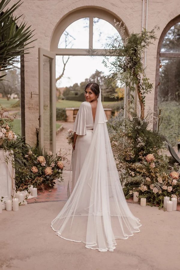 EVA | PEARL DROP TRIM BLUSHER VEIL - Image 5