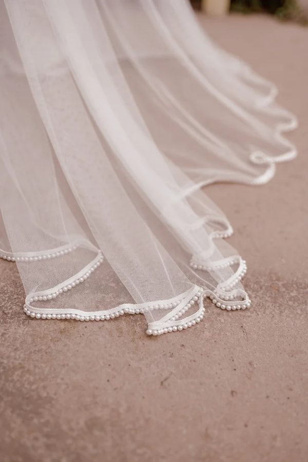 EVA | PEARL DROP TRIM BLUSHER VEIL - Image 4
