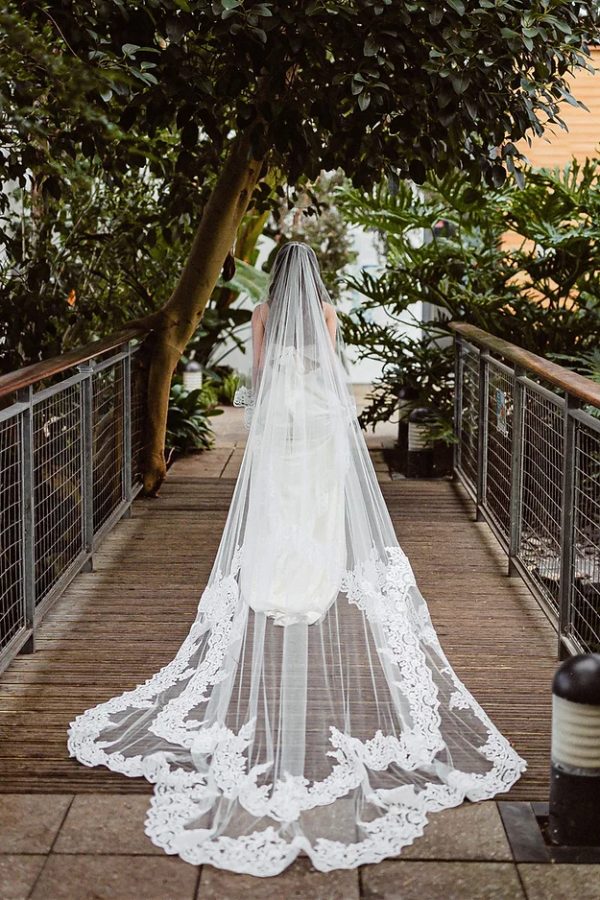 JORDANA | LACE WAVE VEIL - Image 7