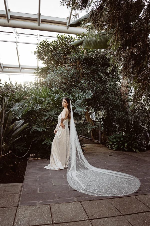 SNOWY | FLOCKED TULLE VEIL - Image 6