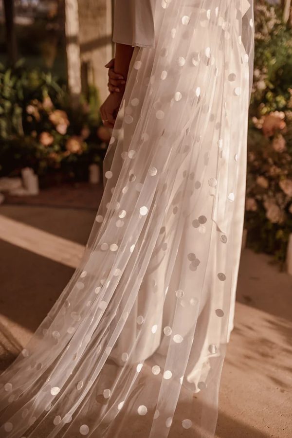 TERESA | LARGE POLKA DOT VEIL - Image 2