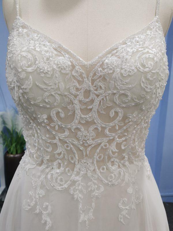 C2123 7 1800px.jpg C2123 - Image 7