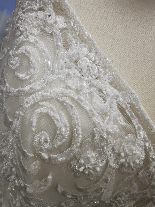 C2123 8 1800px.jpg C2123 - Image 8