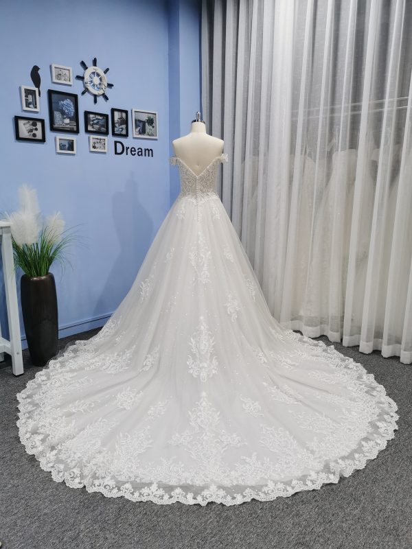 C2130 5 1800px.jpg C2130 - Image 5