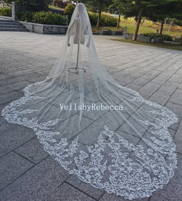 Sequins floral lace wedding veil, lace bridal veil cathedral, scallop bottom floral lace bridal veil R298 - Image 4
