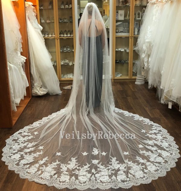 Il Fullxfull.5106018096 542i.jpg 1 tier floral French Chantilly lace appliques cathedral royal wedding veil, soft off white flower Chantilly lace bridal veil R608 - Image 3