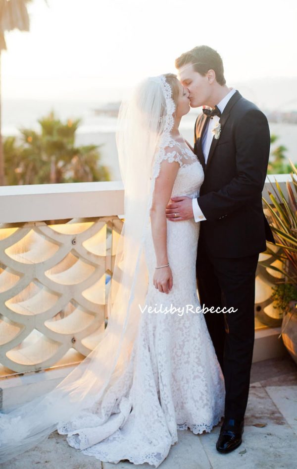 Il Fullxfull.5659405004 Tn13.jpg 1 tier cathedral Spanish Mantilla Catholic wedding veil, 1st Communion Mantilla bridal Veil V621L - Image 8