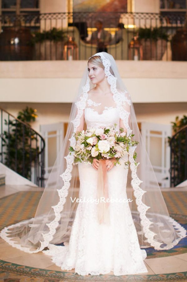 Il Fullxfull.5707458455 98z1.jpg 1 tier cathedral Spanish Mantilla Catholic wedding veil, 1st Communion Mantilla bridal Veil V621L - Image 3