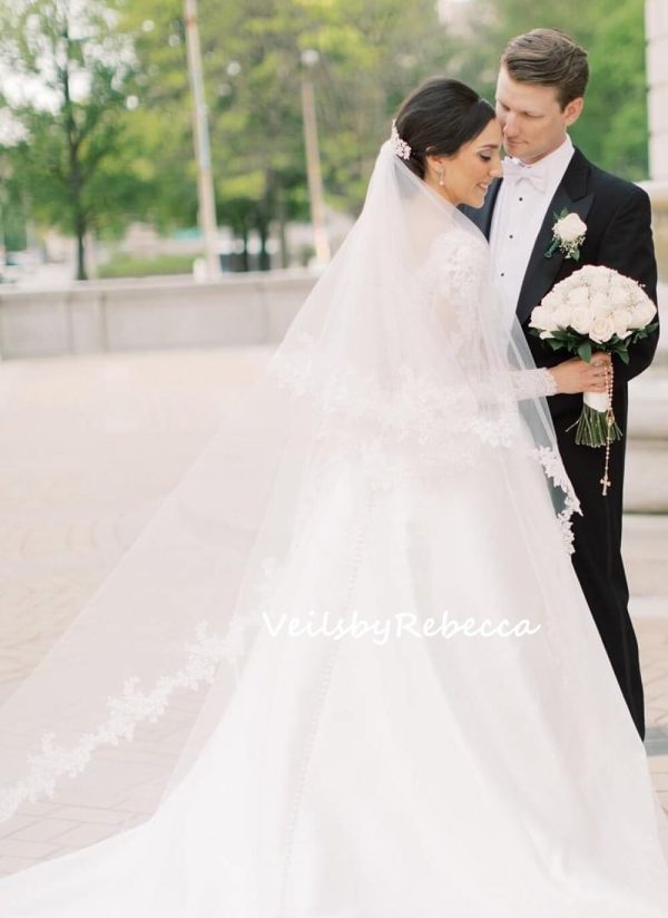 2 tiers lace chapel wedding veil,drop floating lace veil in chapel, 2 tier blusher cathedral veil, floral lace applique bridal veil R260 - Image 3