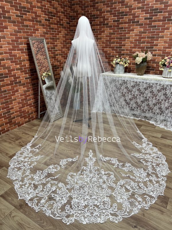 Il Fullxfull.5879381658 S7r8.jpg 1 tier sequins embroidery lace cathedral wedding veil, ivory Royal lace wedding veil, sparking sequins vintage lace bridal veil R238 - Image 4