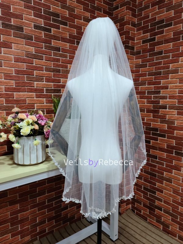 1 tier short fingertip leaf lace veil, simple leaves lace wedding veil in fingertip length, simple soft tulle leaves lace veil S477 - Image 3