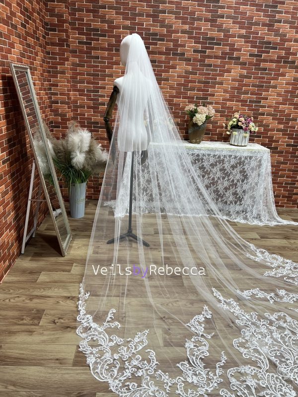 Il Fullxfull.5927464189 Q6ie.jpg 1 tier sequins embroidery lace cathedral wedding veil, ivory Royal lace wedding veil, sparking sequins vintage lace bridal veil R238 - Image 2