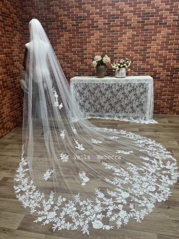 1 tier sequins floral vines embroidery lace cathedral wedding veil, sparking scattered sequins vines floral lace appliques bridal veil S466 - Image 4