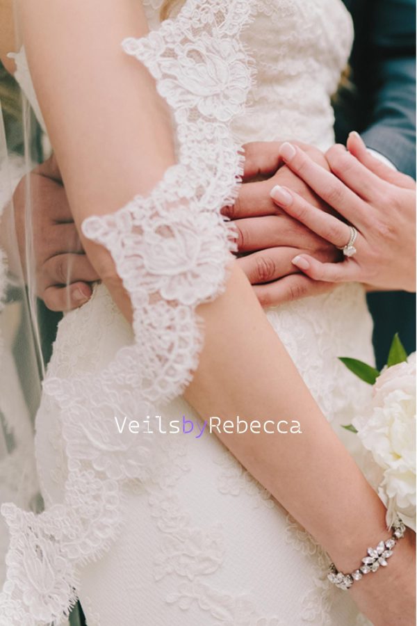 1 tier fingertip mantilla veil,fingertip lace Catholic veil, Alencon lace Spanish veil fingertip,Lace 1st Communion Mantilla Veil V621 - Image 8