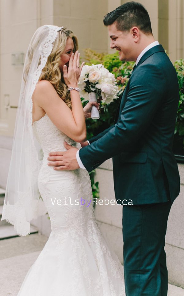 1 tier fingertip mantilla veil,fingertip lace Catholic veil, Alencon lace Spanish veil fingertip,Lace 1st Communion Mantilla Veil V621 - Image 4