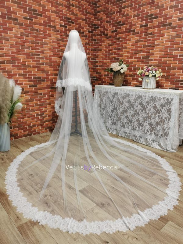 1 piece 2 tiers Chantilly lace veil with a blusher, 2 tiers wide Chantilly eyelash lace cathedral drop floating wedding veil V610D - Image 7