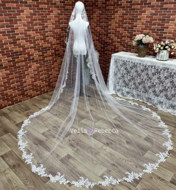 1 tier sparking catholic religious Spanish Mantilla floral lace appliques wedding veil, scattered crystals lace Mantilla bridal veil R263C - Image 5