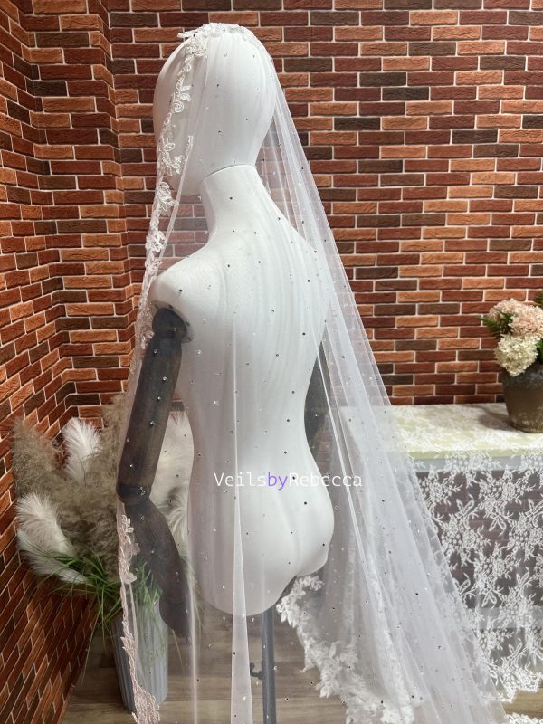 1 tier sparking catholic religious Spanish Mantilla floral lace appliques wedding veil, scattered crystals lace Mantilla bridal veil R263C - Image 6