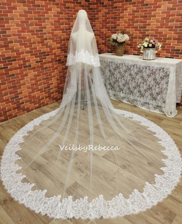 Il Fullxfull.6542630849 95xc.jpg 1 piece 2 tiers Chantilly lace veil with a blusher, 2 tiers wide Chantilly eyelash lace cathedral drop floating wedding veil V663D - Image 7
