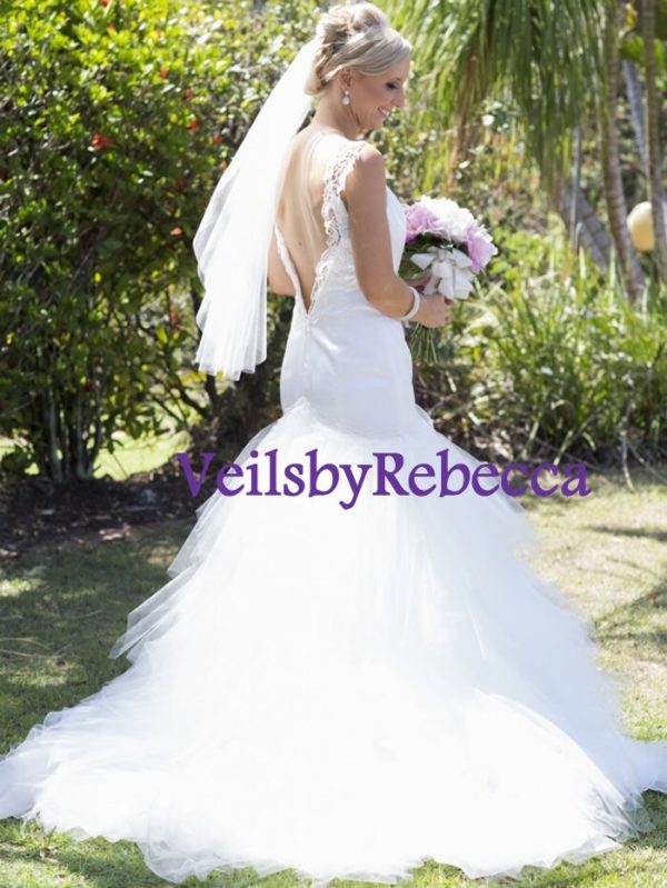 Soft wedding veil for bridal, simple wedding veil for bridal, crystal bridal veil, ivory tulle wedding veil, short wedding veil V600 - Image 4